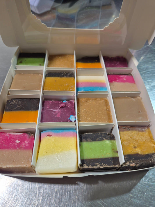 16 Piece Assorted Fudge Box